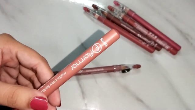 Flormar Lip pencils | Swatches and Review | Lipgloss Hacks смотреть онлайн