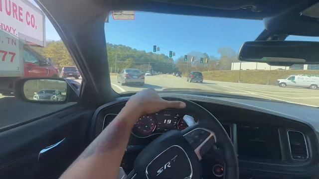 WIDE-BODY DODGE CHARGER HELLCAT REDEYE POV DRIVE 🐈 смотреть онлайн