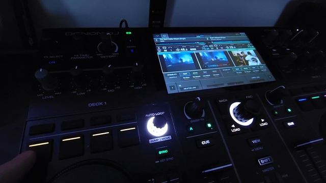 Denon DJ GO running Video on Virtual DJ Pro 2023 with STEMS 2.0 смотреть онлайн