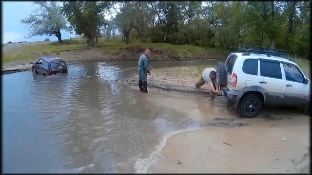 Помощь деду смотреть онлайн