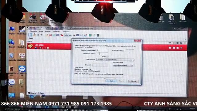 2. Hướng dẫn vào file đèn Movingbeem với phần mềm Sunlite 2 giao diện 1 смотреть онлайн