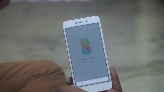 Xiaomi Redmi 4A Unboxing and Setup смотреть онлайн