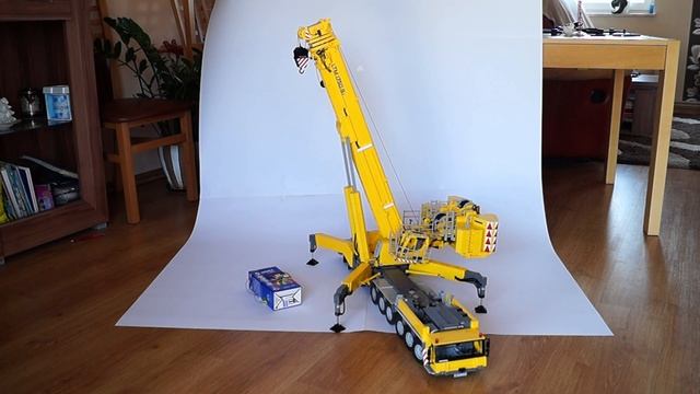LEGO Liebherr LTM 1750-9.1 смотреть онлайн