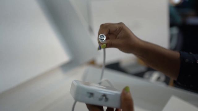 Apple's NEW iMac Unboxing and Quick Look | M1 Magic смотреть онлайн