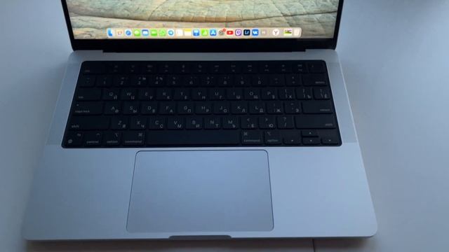 MacBook Pro M3 Цвет(Color):Silver!