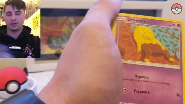 My First Hyper Rare Card *Reaction video* смотреть онлайн