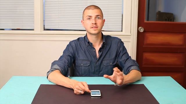 How to Call an iPhone 4 Using an iPod Touch With FaceTime : iPod & iPod Touch смотреть онлайн