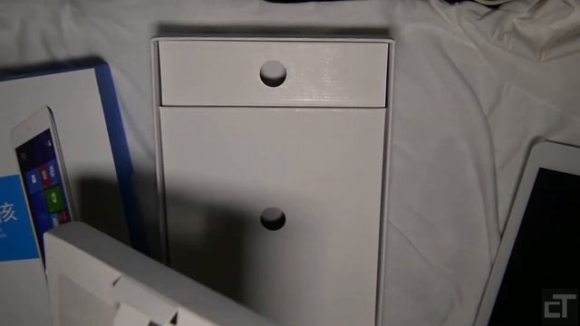 Onda V975W Unboxing смотреть онлайн