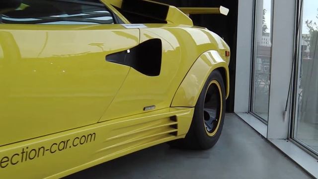 Lamborghini Countach LP400S - Motorworld Böblingen смотреть онлайн