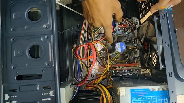 क्या आपका कंप्यूटर चालू करने पर जोर से आवाज करता है | Computer Aavaj Kar Raha Hai Kaise Thik Kare смотреть онлайн