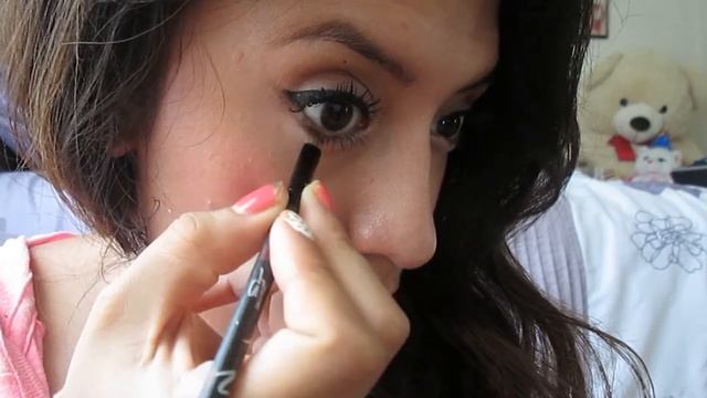 Quick School Makeup & Outfit!! смотреть онлайн