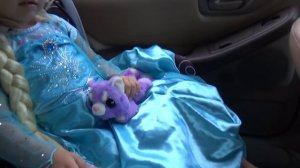 ВЛОГ за 1 августа Забираем заказы из магазинов ♡ Гуляем с Эльзой в торговом комплексе