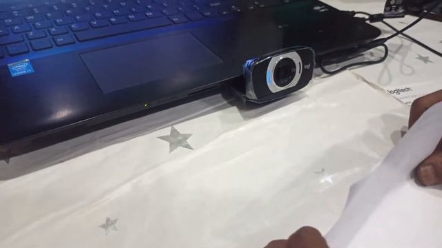 Review Logitech C615 Portable Hd Webcam смотреть онлайн