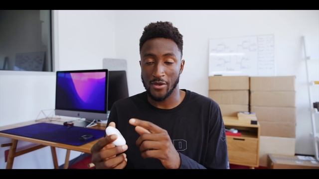 "AirPods Pro 2 Review: 1 Underrated Thing!" but shorter... #mkbhd #apple смотреть онлайн