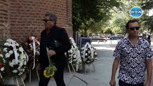 BTA: Стотици се простиха с Радосвет Радев в църквата "Света София" смотреть онлайн