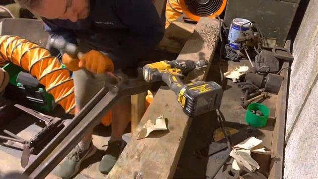 Restoring a Range Rover classic in 26 minutes. Time lapse. Part 1 of 4 смотреть онлайн