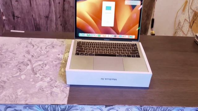 MACBOOK AIR 2018 UNDER COMPANY WARRANTY (8GB/128SSD) CALL 6289898238 смотреть онлайн