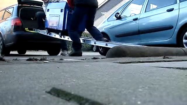 5kW Profitexx generator into an Audi: How? смотреть онлайн
