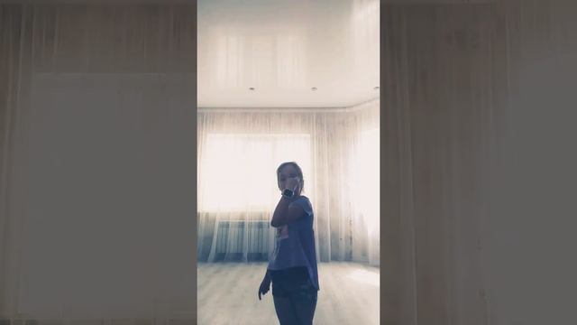 Я танцую и пою под песню ойся , ты ойся🔄🔄↙↘↗↔◀➡↖😍 смотреть онлайн