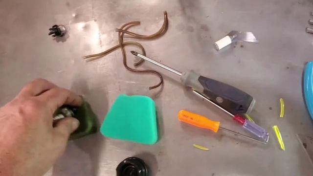 How to replace chainsaw fuel lines смотреть онлайн