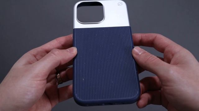 atom studios - Unique Split Wood Fibre iPhone 14 Case смотреть онлайн