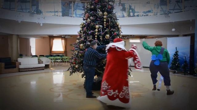 Новогодние догоняшки 15\16 смотреть онлайн