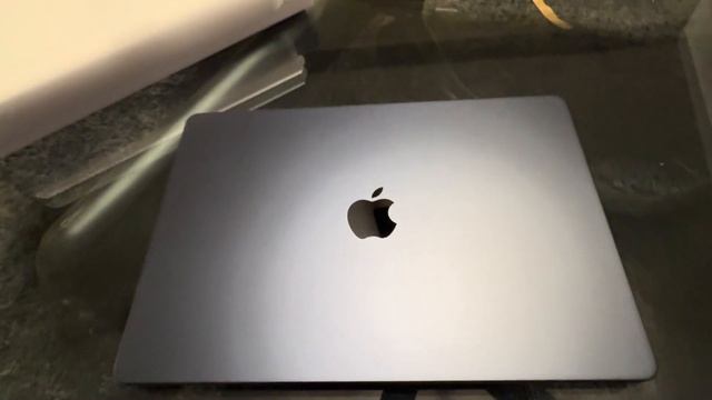 2024 latest and greatest MacBook Air - M3 chip смотреть онлайн
