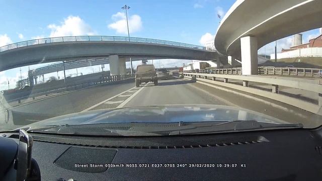 Очередное Быдло на лифтованном Чероки смотреть онлайн