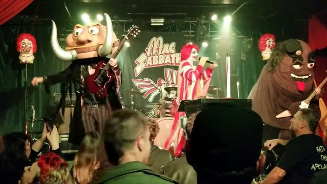 Mac Sabbath "Pair-a-Buns" 11/3/18 Dante's смотреть онлайн