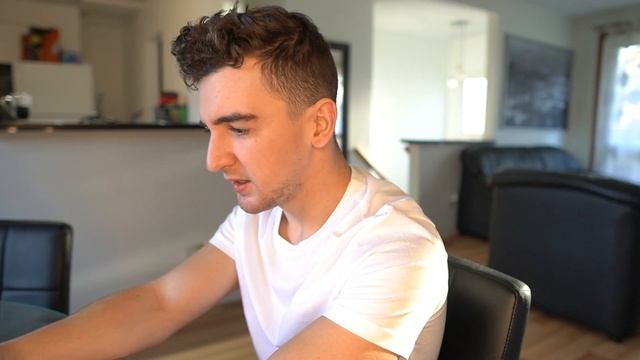 Apple Homepod Vs Amazon Echo Vs Google Home (skit) смотреть онлайн