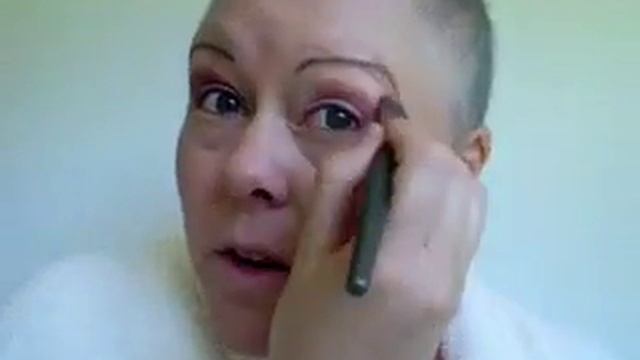 Cancer Help: Makeup During Chemo, Part II - Fancy, with Wig! смотреть онлайн
