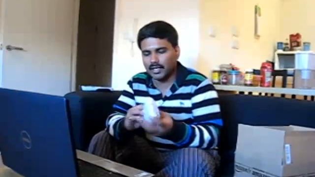 Santhosh Kumar and his Free Apple Ipod Touch from Xpango! смотреть онлайн
