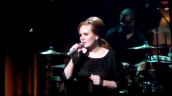 Adele - Lovesong (The Cure Cover) iTunes Festival 2011