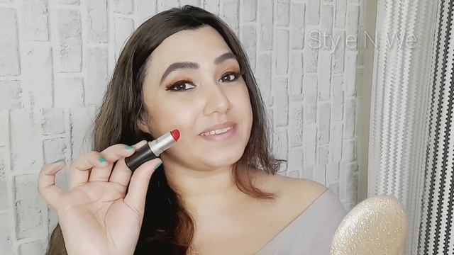 MAC RUBY WOO | REVIEW AND SWATCHES смотреть онлайн