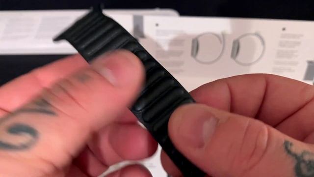 Unboxing Bracelet à maillons en cuir Apple Watch série 3, 6 et SE смотреть онлайн