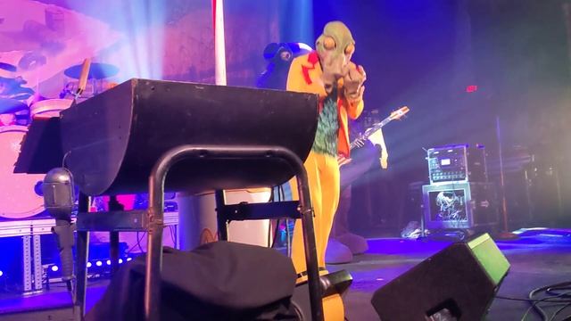 Mac Sabbath performing "The Lizard," their parody of Black Sabbath's "The Wizard" live in Denver смотреть онлайн