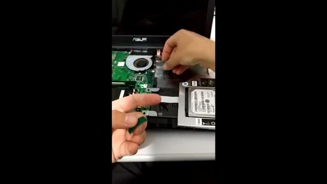 Instalei um HD secundário no meu notebook смотреть онлайн