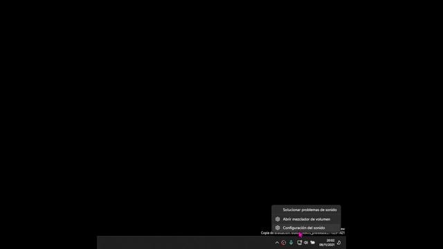 Cómo cambiar el nombre de los altavoces y auriculares con Windows 11 смотреть онлайн