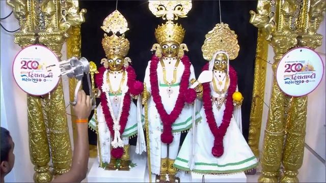 Shangar Arti Darshan | 05-04-2024 | Vadtaldham смотреть онлайн