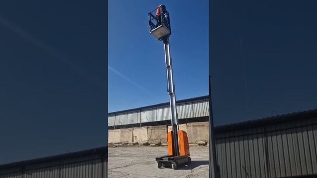 Подъемник мачтовый вертикальный самоходный JLG20DVL Обзор спецтехники смотреть онлайн
