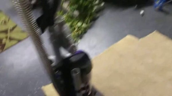 Dirt Devil Vision Turbo VS Dirt Devil PowerMax Pet Flour under carpet test