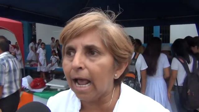 Maestra del Velasco Ibarra смотреть онлайн