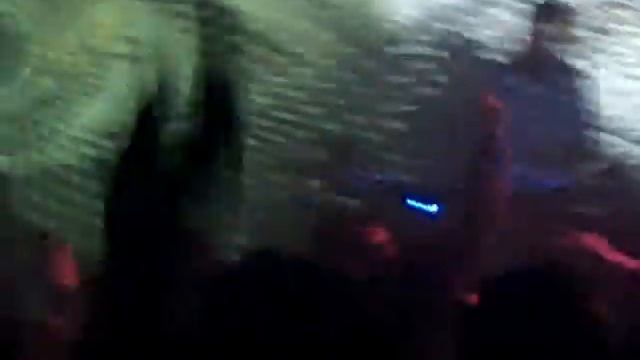 A-Trak SURPRISE Performance @ Cinespace in LA 11-2-10 (6 of 6) смотреть онлайн