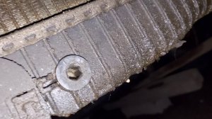 Пробка слива антифриза с блока и радиатора Мерседес Аксор 2011 год ОМ457