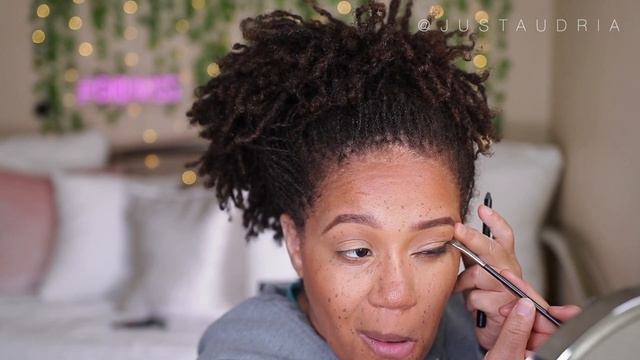 GO TO SISTERLOCKS HAIRSTYLE AND MINIMAL EVERYDAY MAKEUP! смотреть онлайн