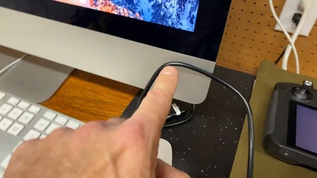 Updating the DJI Smart Controller Firmware смотреть онлайн
