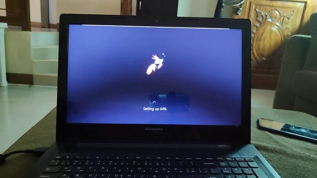 Upgrading to Windows 8.1 Preview Build 9431 from Windows 8 RTM Build 9200 смотреть онлайн