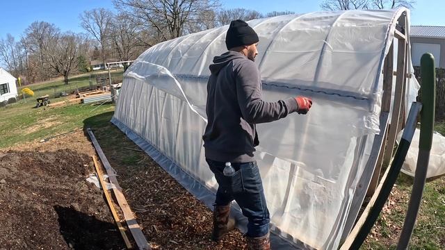 DIY HOOP HOUSE BUILD 2.0 : EASY HOMESTEAD VERSION смотреть онлайн