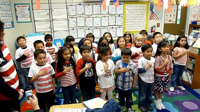 K3 kids recites the Pledge Of Allegiance смотреть онлайн