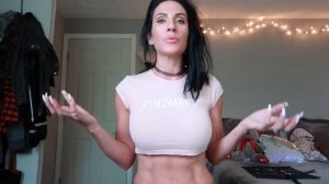 I TRIED BODY PAINTING A DETAILED PAINTING USING ONLY 3 COLORS ON MY ABS!